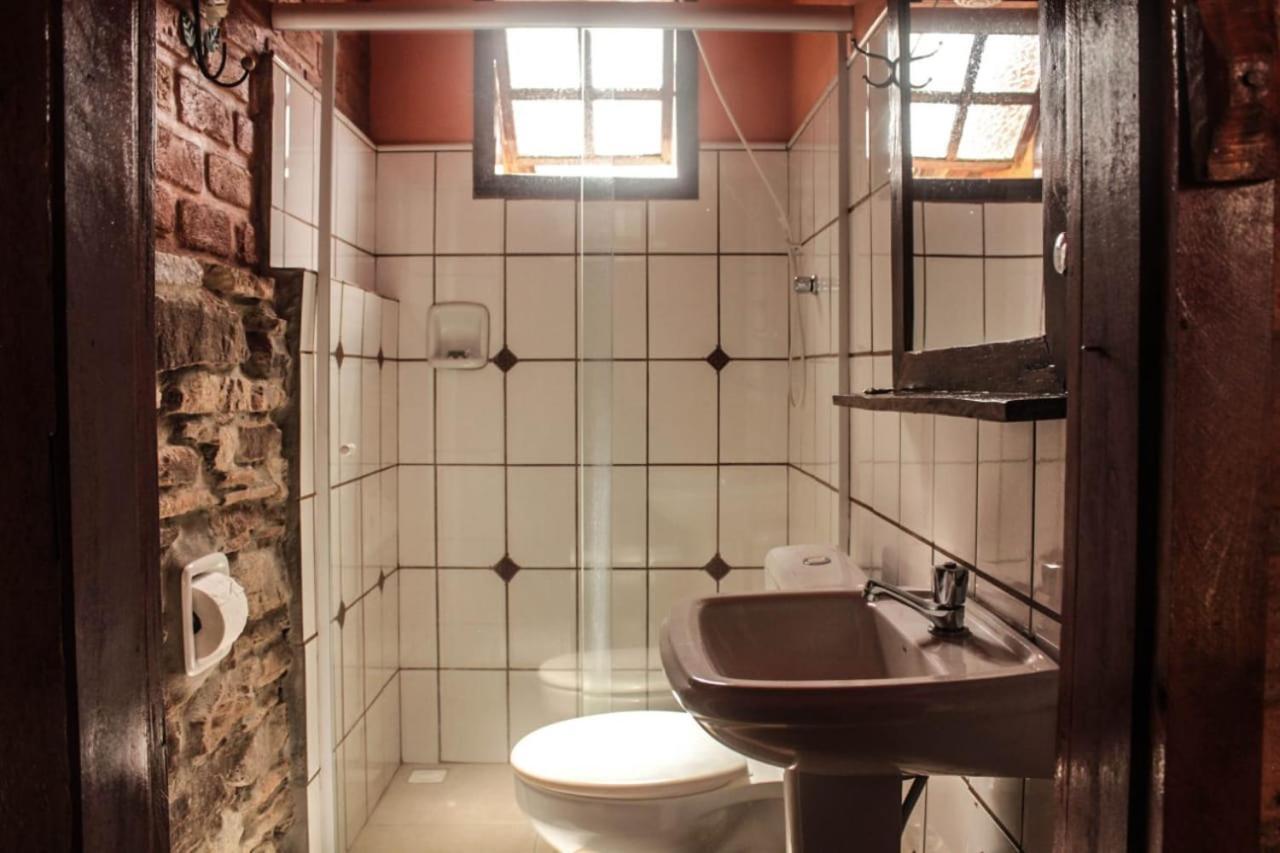 Suites Canela De Ema - Ibitipoca Консейсан-да-Ібітіпока Екстер'єр фото